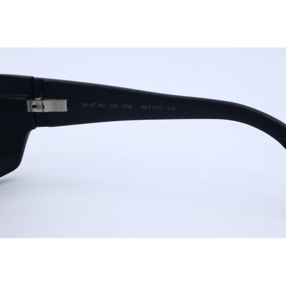 Maui Jim Wassup MJ 123-02W Wrap Black Polarized Sunglasses Gray Lens 60.5mm (B)